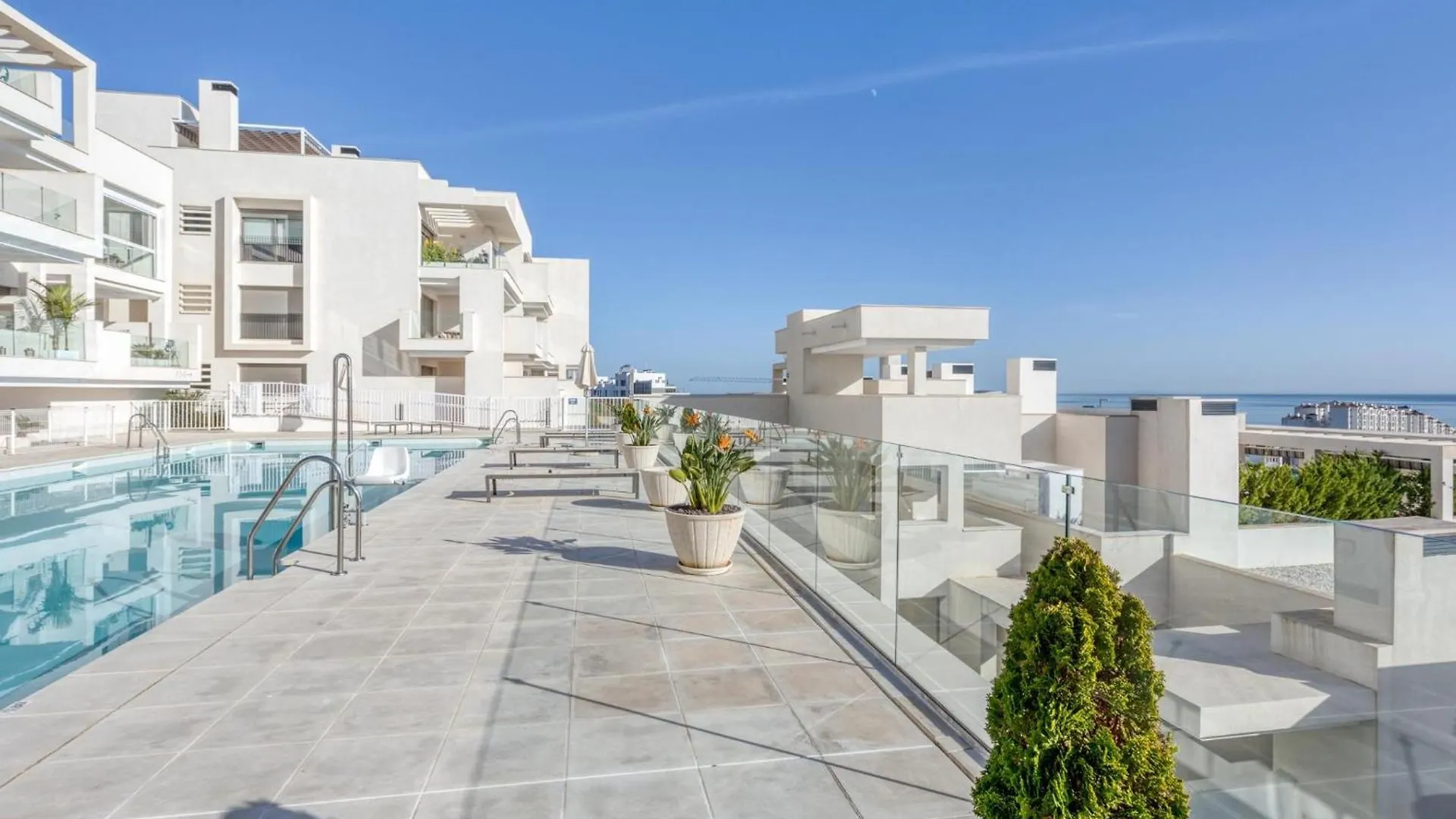 Hanami Scenic Luxury Apartment Estepona